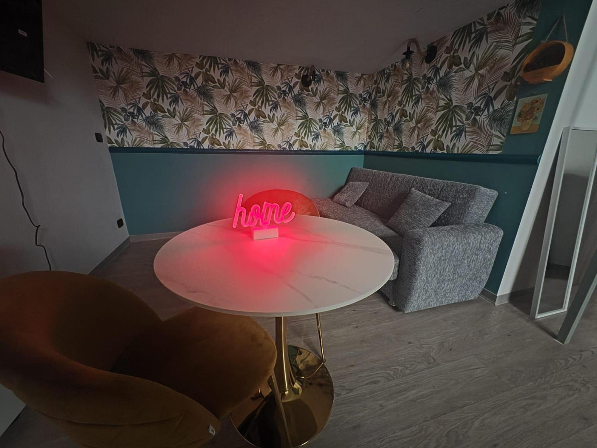 Appartamento Lux Loft In Centro Bari Esterno foto